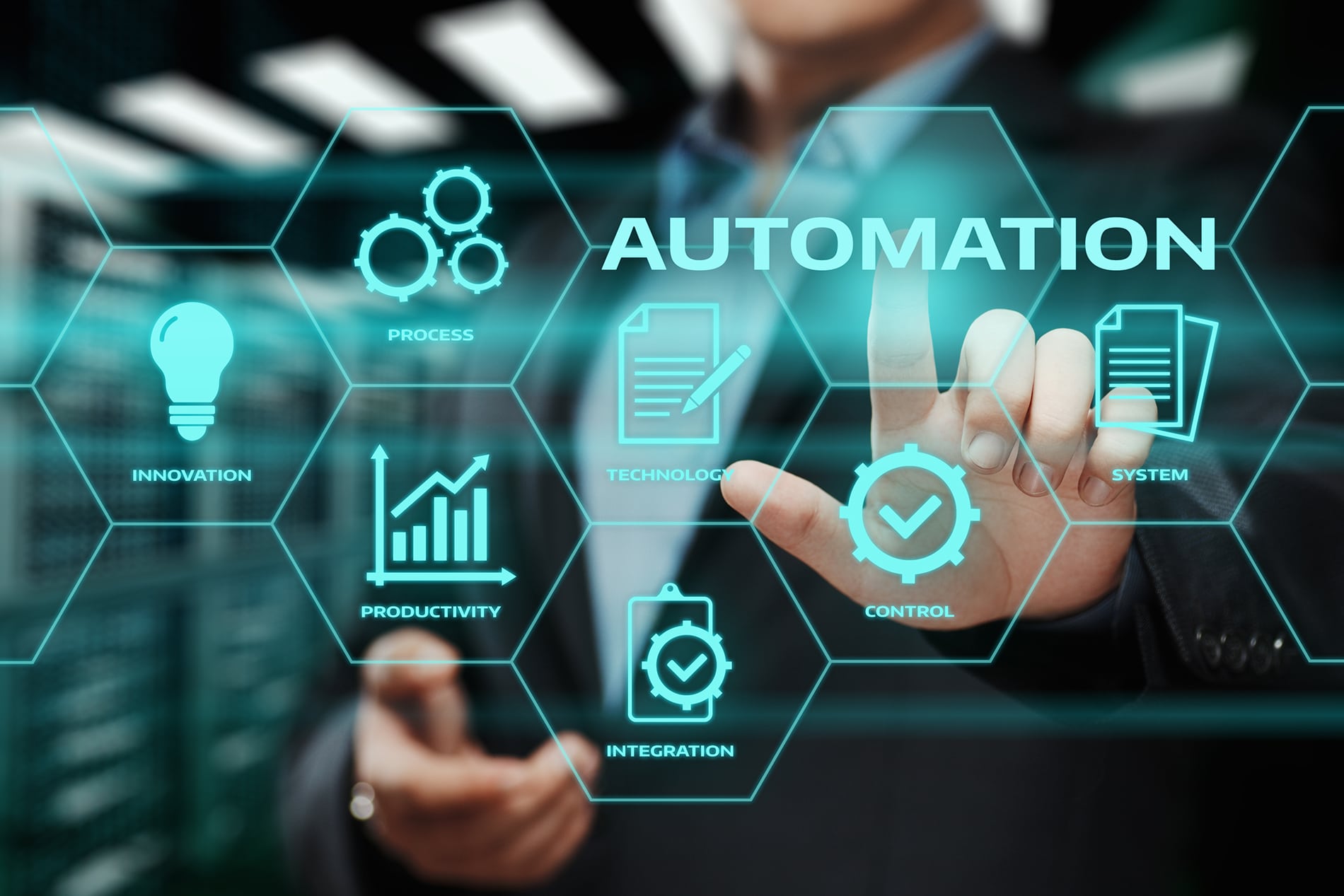 Read more about the article How Automation is Transforming Cloud Management